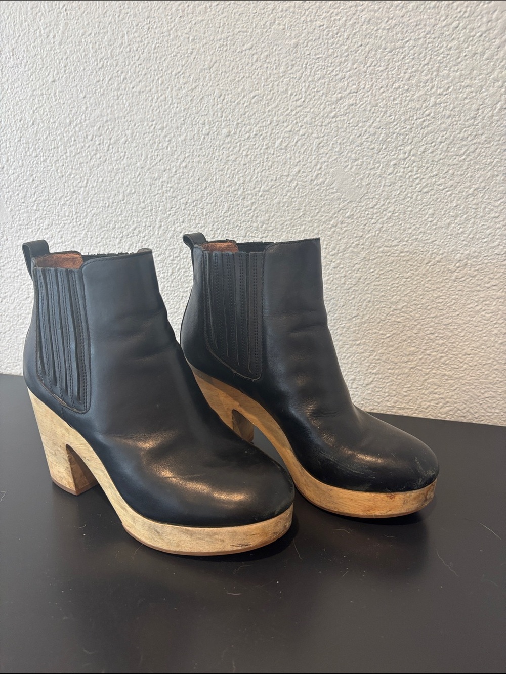 Madewell The Clog Boot Black Leather Booties